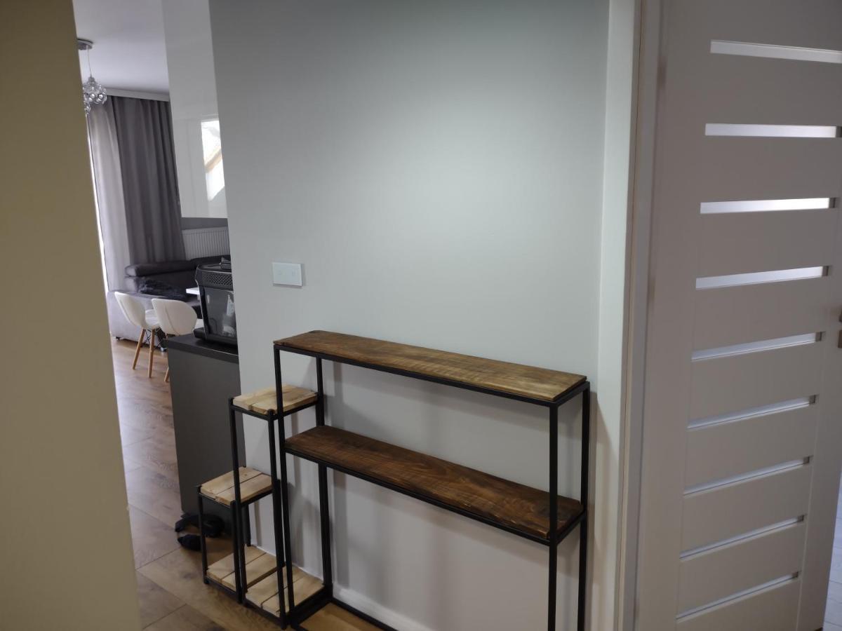 Ferienwohnung Apartament Kolobrzeg 3P Jarzebiny Czerwonej Exterior foto